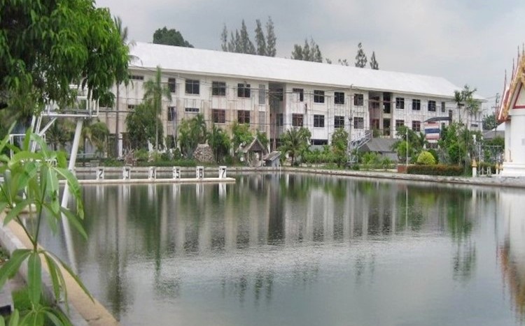 บริษัท รับเหมาก่อสร้างอาคาร โรงงาน บ้าน คอนโด ตึก